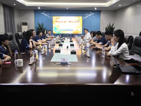 千里照归途 团圆共此时——Z6官网集团进行表地职工中秋活动
